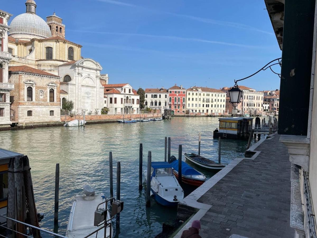 Canal Riva De Biasio Venice Ngoại thất bức ảnh
