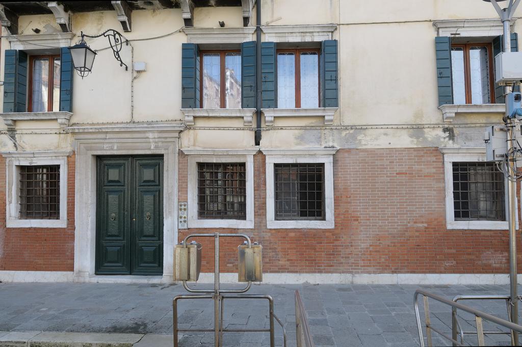 Canal Riva De Biasio Venice Ngoại thất bức ảnh